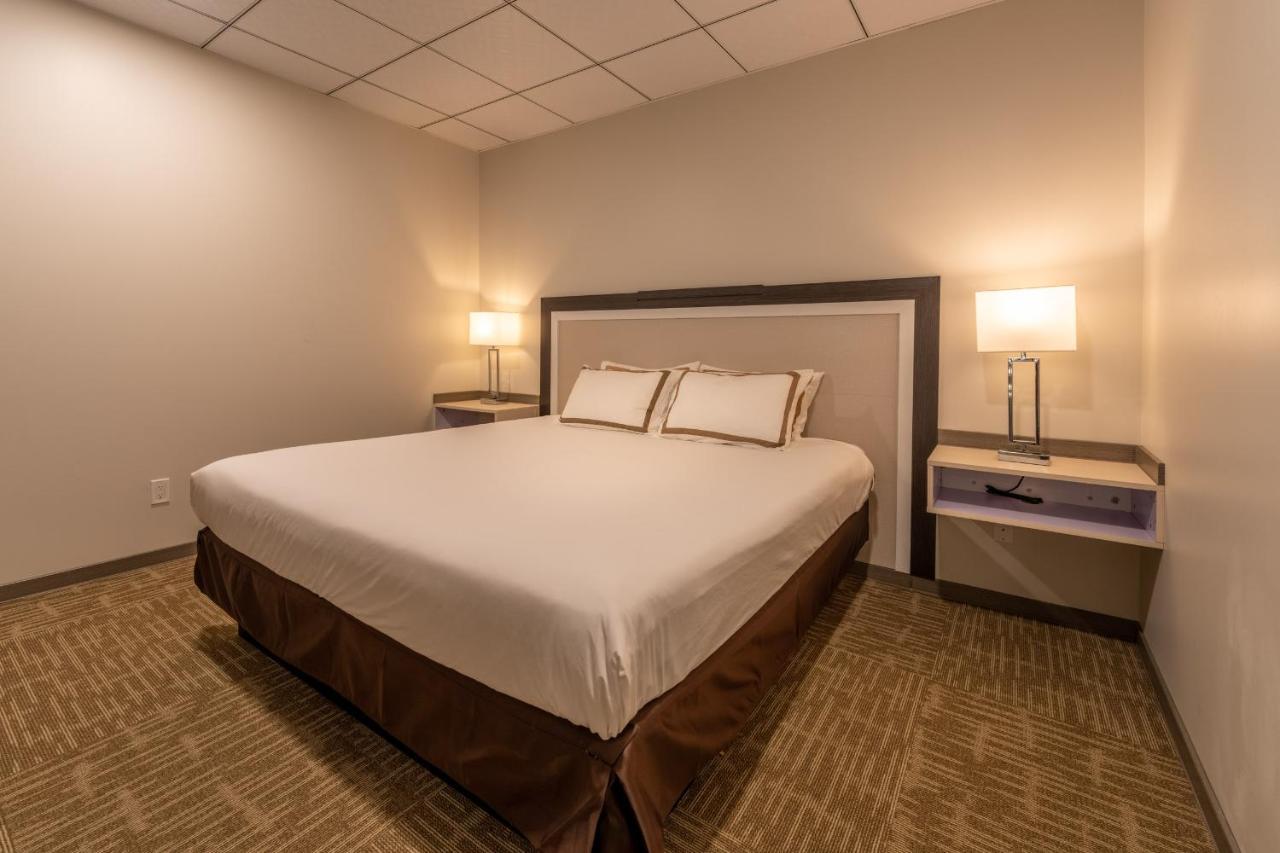 Quality Inn Sunshine Suites Terrace Esterno foto