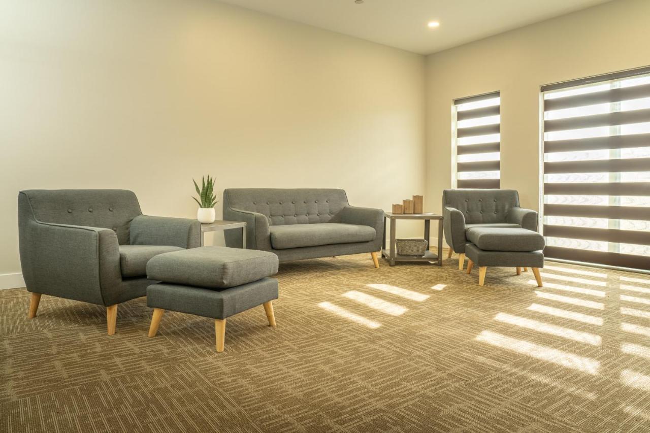 Quality Inn Sunshine Suites Terrace Esterno foto