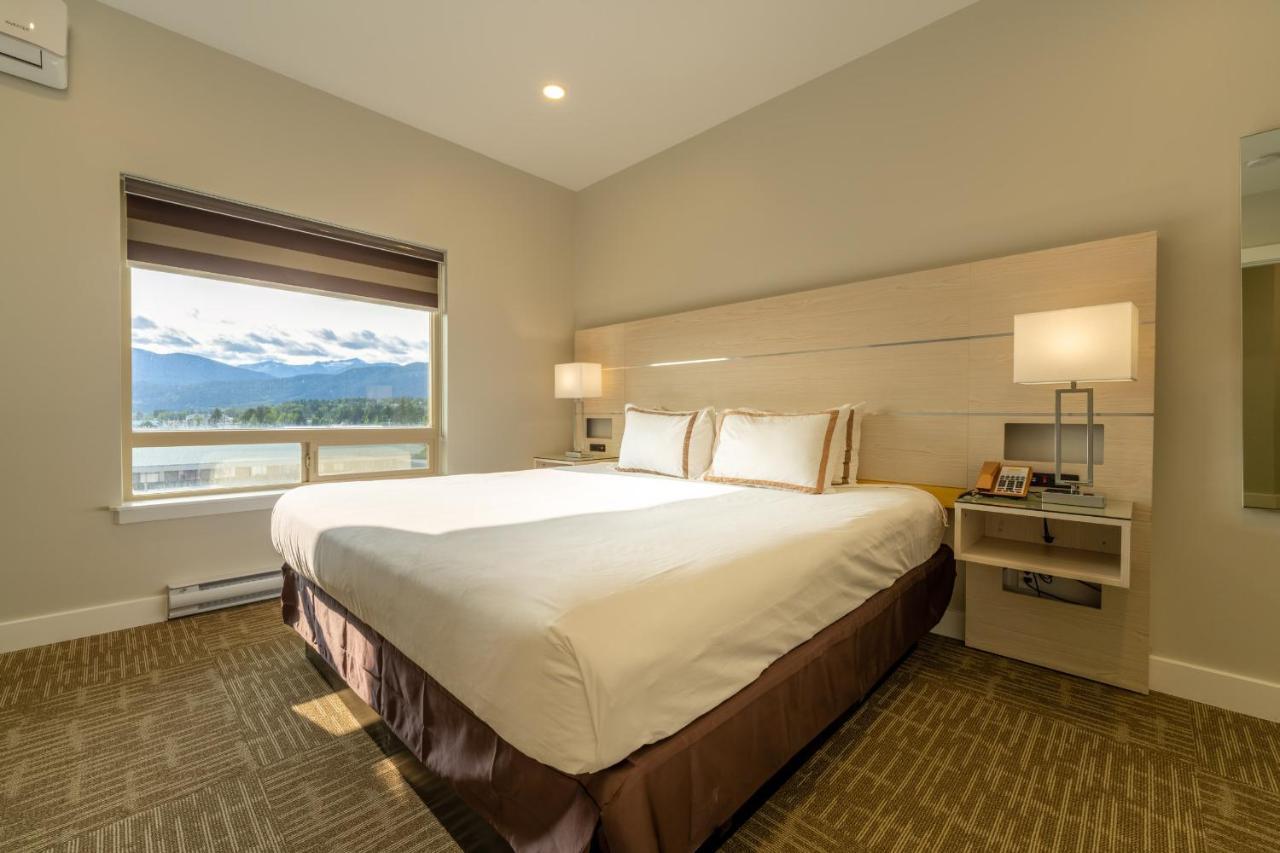 Quality Inn Sunshine Suites Terrace Esterno foto