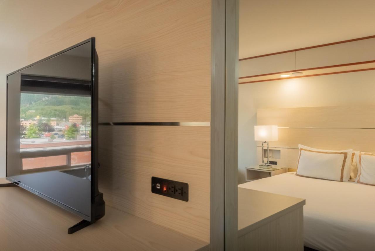 Quality Inn Sunshine Suites Terrace Esterno foto