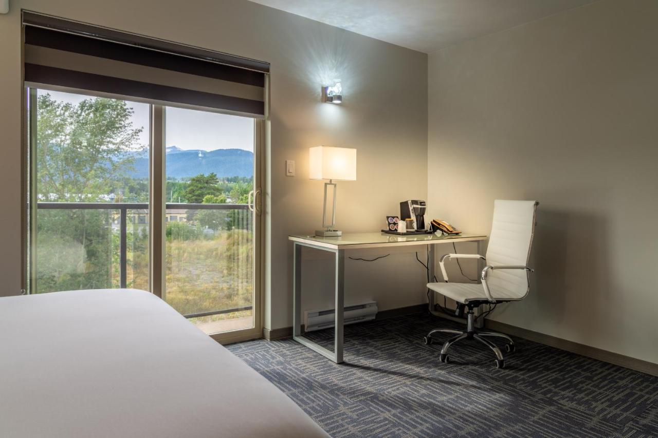 Quality Inn Sunshine Suites Terrace Esterno foto