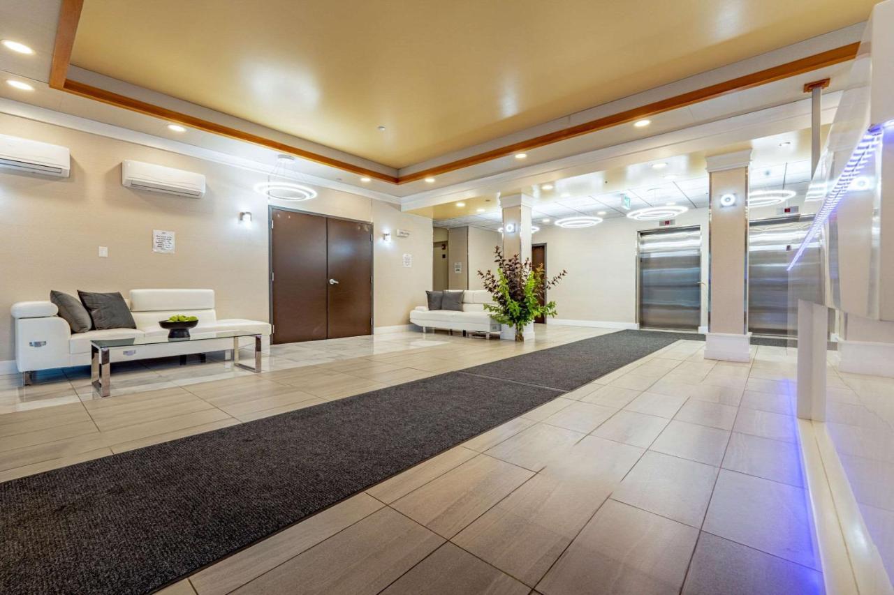 Quality Inn Sunshine Suites Terrace Esterno foto