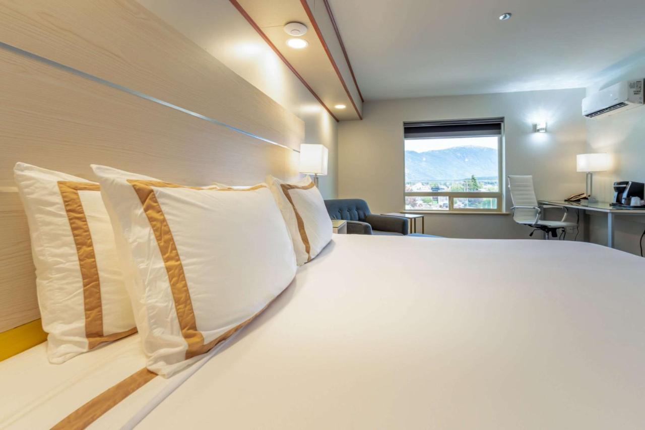 Quality Inn Sunshine Suites Terrace Esterno foto